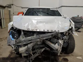 2020 Mitsubishi Outlander PHEV SEL with VIN JA4J24A5XLZ608540, listed as a Copart auction lot 37982934 with 152,518 mi miles. Bid and sale history available at carsss.com. Image 5.