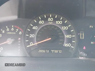 2006 Honda Odyssey EX-L with VIN 5FNRL38636B455489, listed as a IAAI auction lot 42068929 with 289,673 mi miles. Bid and sale history available at carsss.com. Image 7.
