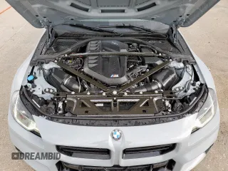 2024 BMW M2 z VIN 3MF13DM04R8E82744, wystawiony jako Copart lot #54774895 z przebiegiem 6 974 mil mil oraz Szkoda całkowita • Salvage title. Historia ofert i sprzedaży dostępna na DreamBid. Obrazek 11.