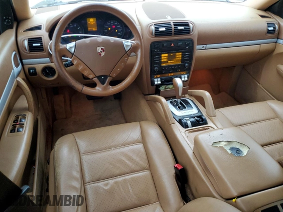 2009 Porsche Cayenne z VIN WP1AA29P09LA02631, wystawiony jako Copart lot #55567245 z przebiegiem 187 609 mil mil oraz Szkody całkowita. Historia ofert i sprzedaży dostępna na DreamBid. Obrazek 8.