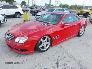 2003 Mercedes-Benz SL 500 z VIN WDBSK75F83F019842, wystawiony jako IAAI lot #42155133 z przebiegiem Nie podano mil oraz . Historia ofert i sprzedaży dostępna na DreamBid. Obrazek 2.