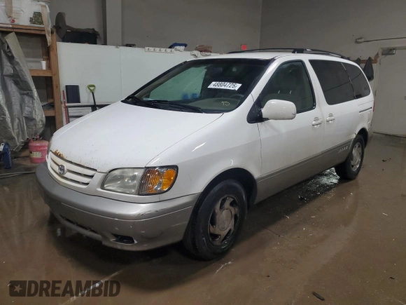 2002 Toyota Sienna LE with VIN 4T3ZF13C22U486259, listed as a Copart auction lot 48804725 with 175,497 mi miles and Salvage Title. Bid and sale history available at carsss.com. Image 1.