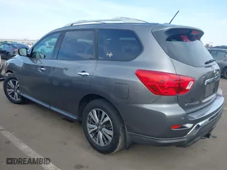 2017 Nissan Pathfinder SV with VIN 5N1DR2MNXHC638433, listed as a IAAI auction lot 41688692 with 85,972 mi miles. Bid and sale history available at carsss.com. Image 3.
