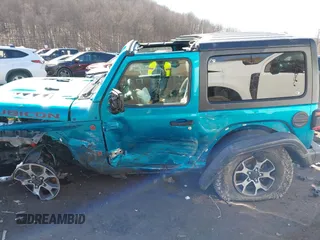 2020 Jeep Wrangler Rubicon z VIN 1C4HJXCG9LW233152, wystawiony jako IAAI lot #41623515 z przebiegiem 88 548 mil mil oraz . Historia ofert i sprzedaży dostępna na DreamBid. Obrazek 15.