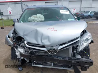 2020 Toyota Sienna XLE Auto Access Seat с VIN 5TDYZ3DC9LS080706, выставлен на аукционе IAAI как лот 42526502 с пробегом 43 016 миль миль и . История ставок и продаж доступна на DreamBid. Изображение 6.