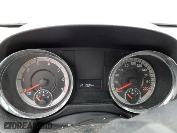 2012 Dodge Grand Caravan SE with VIN 2C4RDGBG4CR335206, listed as a Copart auction lot 52460645 with 191,024 mi miles and Clean Title. Bid and sale history available at DreamBid. Image 9.