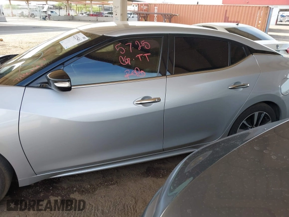 2020 Nissan Maxima SV z VIN 1N4AA6CV8LC361190, wystawiony jako IAAI lot #42225461 z przebiegiem 102 879 mil mil oraz . Historia ofert i sprzedaży dostępna na DreamBid. Obrazek 14.