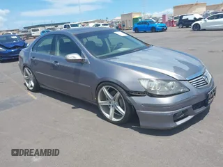 2005 Acura RL z VIN JH4KB16315C004640, wystawiony jako IAAI lot #42612724 z przebiegiem 142 227 mil mil oraz . Historia ofert i sprzedaży dostępna na DreamBid. Obrazek 1.