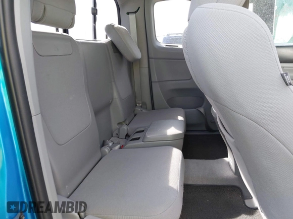 2011 Toyota Tacoma with VIN 5TFUU4EN1BX016557, listed as a IAAI auction lot 41836775 with 123,879 mi miles. Bid and sale history available at carsss.com. Image 8.