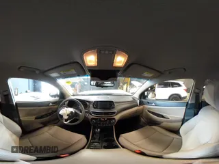 2019 Hyundai Tucson Value z VIN KM8J3CA47KU874061, wystawiony jako IAAI lot #41908116 z przebiegiem 60 754 mil mil oraz . Historia ofert i sprzedaży dostępna na DreamBid. Obrazek 19.
