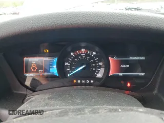 2015 Ford Expedition Limited с VIN 1FMJU2AT8FEF09788, выставлен на аукционе Copart как лот 52177835 с пробегом 242 941 миль миль и Списание • Salvage title. История ставок и продаж доступна на DreamBid. Изображение 9.