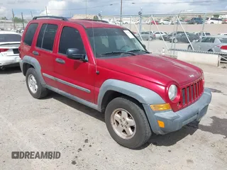 2006 Jeep Liberty Sport with VIN 1J4GL48K56W253527, listed as a IAAI auction lot 42178297 with 136,482 mi miles and . Bid and sale history available at carsss.com. Image 1.