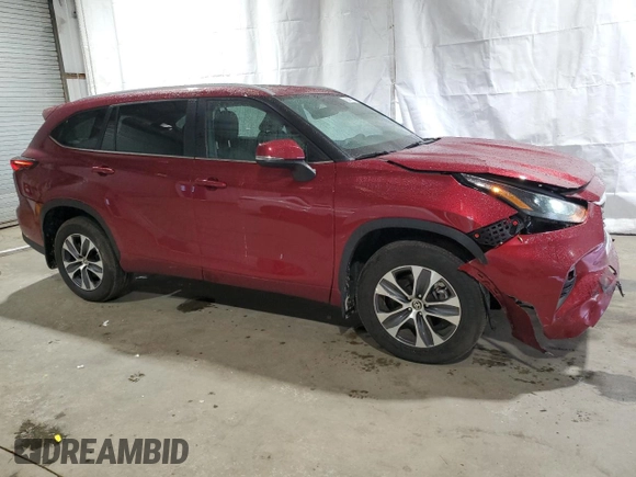 2024 Toyota Highlander LE with VIN 5TDKDRBHXRS545363, listed as a Copart auction lot 60796965 with 23,938 mi miles and Clean title. Bid and sale history available at DreamBid. Image 4.