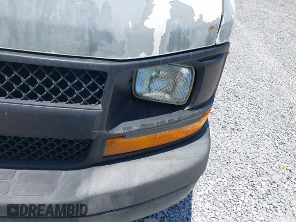 2012 Chevrolet Express Cargo with VIN 1GCSGAFX2C1138474, listed as a IAAI auction lot 42203857 with 304,111 mi miles and . Bid and sale history available at DreamBid. Image 17.