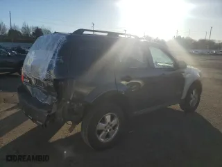 2008 Ford Escape XLT with VIN 1FMCU93Z68KC01946, listed as a Copart auction lot 47141445 with 152,589 mi miles and Salvage Title. Bid and sale history available at carsss.com. Image 3.