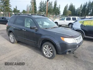 2012 Subaru Forester 2.5X Premium with VIN JF2SHADC9CH456906, listed as a IAAI auction lot 42011817 with 204,381 mi miles. Bid and sale history available at carsss.com. Image 1.