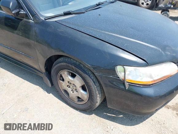 2001 Honda Accord EX with VIN 1HGCG16581A036338, listed as a IAAI auction lot 42603095 with 204,441 mi miles and . Bid and sale history available at DreamBid. Image 13.