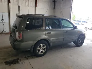 2006 Honda Pilot EX-L with VIN 5FNYF18636B003341, listed as a Copart auction lot 55510075 with 208,816 mi miles and Clean Title. Bid and sale history available at carsss.com. Image 3.