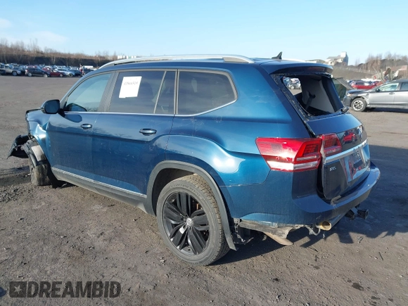 2019 Volkswagen Atlas SEL with VIN 1V2MR2CA9KC608025, listed as a IAAI auction lot 41866519 with 112,477 mi miles and . Bid and sale history available at DreamBid. Image 3.