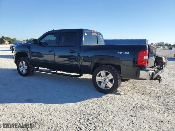 2008 Chevrolet Silverado 1500 LTZ with VIN 2GCEK13Y081138631, listed as a Copart auction lot 82537884 with 208,929 mi miles and Salvage Title. Bid and sale history available at carsss.com. Image 2.