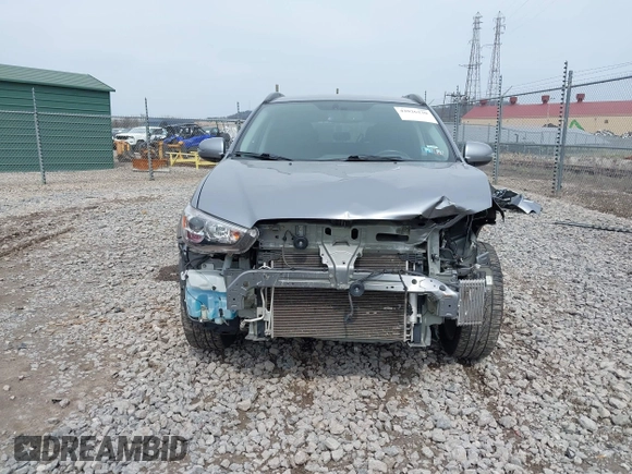 2018 Mitsubishi Outlander SEL z VIN JA4AR4AW0JZ011009, wystawiony jako IAAI lot #42026230 z przebiegiem 77 123 mil mil oraz . Historia ofert i sprzedaży dostępna na DreamBid. Obrazek 13.