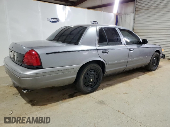 2006 Ford Police Interceptor z VIN 2FAFP71WX6X135455, wystawiony jako Copart lot #41693715 z przebiegiem Nie podano mil oraz Czysty tytuł • Clean title. Historia ofert i sprzedaży dostępna na DreamBid. Obrazek 3.