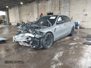 2023 BMW M3 Competition xDrive z VIN WBS43AY01PFN42727, wystawiony jako IAAI lot #41558240 z przebiegiem Nie podano mil oraz . Historia ofert i sprzedaży dostępna na DreamBid. Obrazek 2.