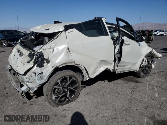 2018 Toyota C-HR XLE с VIN JTNKHMBX3J1008779, выставлен на аукционе Copart как лот 54628215 с пробегом 80 063 миль миль и Списание • Salvage title. История ставок и продаж доступна на DreamBid. Изображение 3.