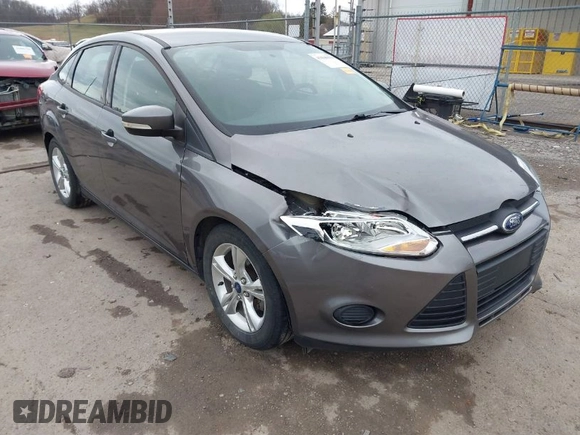 2014 Ford Focus SE with VIN 1FADP3F24EL105899, listed as a IAAI auction lot 41840399 with 90,074 mi miles. Bid and sale history available at carsss.com. Image 1.