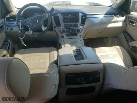 2016 GMC Yukon XL Denali with VIN 1GKS1HKJ2GR324622, listed as a Copart auction lot 50015915 with 203,108 mi miles and Clean Title. Bid and sale history available at carsss.com. Image 8.