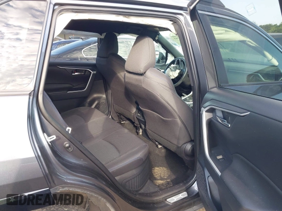 2022 Toyota RAV4 Hybrid SE z VIN JTM16RFV5ND053223, wystawiony jako IAAI lot #42217744 z przebiegiem 43 878 mil mil oraz . Historia ofert i sprzedaży dostępna na DreamBid. Obrazek 8.