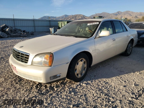 2001 Cadillac DeVille DHS z VIN 1G6KE57Y31U229255, wystawiony jako Copart lot #75101214 z przebiegiem 141 187 mil mil oraz Czysty tytuł • Clean title. Historia ofert i sprzedaży dostępna na DreamBid. Obrazek 1.