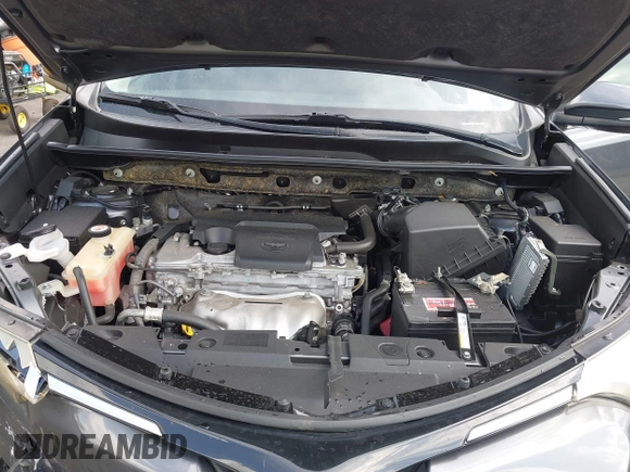 2018 Toyota RAV4 XLE z VIN JTMWFREV9JD132847, wystawiony jako IAAI lot #42108442 z przebiegiem 59 763 mil mil oraz . Historia ofert i sprzedaży dostępna na DreamBid. Obrazek 10.