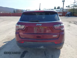 2020 Jeep Compass Latitude with VIN 3C4NJCBB1LT169941, listed as a IAAI auction lot 41785618 with 200,963 mi miles and . Bid and sale history available at DreamBid. Image 16.