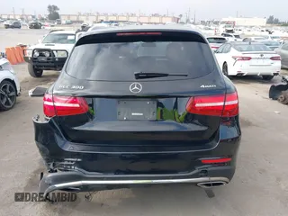 2018 Mercedes-Benz GLC 300 z VIN WDC0G4KBXJV021020, wystawiony jako IAAI lot #42345813 z przebiegiem 62 963 mil mil oraz . Historia ofert i sprzedaży dostępna na DreamBid. Obrazek 16.