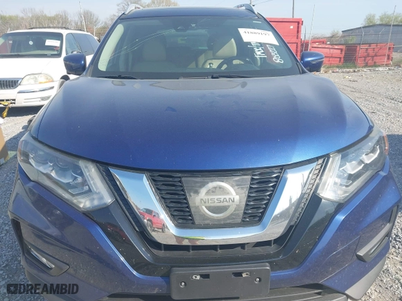 2017 Nissan Rogue S with VIN 5N1AT2MT7HC803227, listed as a IAAI auction lot 41889197 with 262,493 mi miles. Bid and sale history available at carsss.com. Image 12.