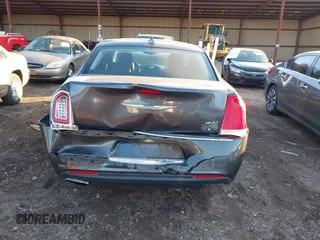 2016 Chrysler 300 Limited with VIN 2C3CCAAG5GH151450, listed as a IAAI auction lot 41253553 with 146,669 mi miles. Bid and sale history available at carsss.com. Image 6.