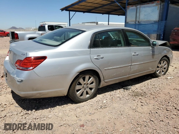 2007 Toyota Avalon XL z VIN 4T1BK36B77U194327, wystawiony jako Copart lot #57345135 z przebiegiem 189 484 mil mil oraz Szkoda całkowita • Salvage title. Historia ofert i sprzedaży dostępna na DreamBid. Obrazek 3.