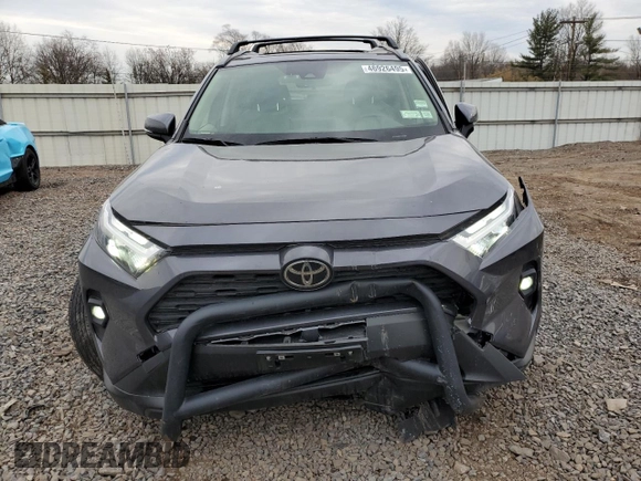 2023 Toyota RAV4 XLE Premium with VIN JTMA1RFV6PJ041066, listed as a Copart auction lot 46926495 with 7,913 mi miles and Salvage Title. Bid and sale history available at carsss.com. Image 5.