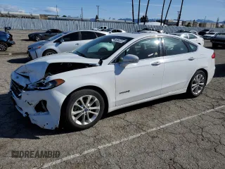 2019 Ford Fusion Hybrid SEL with VIN 3FA6P0MU6KR235742, listed as a Copart auction lot 46044323 with 61,172 mi miles. Bid and sale history available at carsss.com. Image 1.