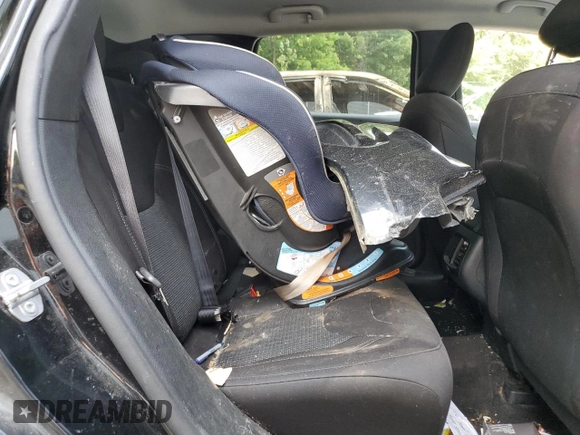 2019 Jeep Cherokee Latitude with VIN 1C4PJLCB0KD221636, listed as a Copart auction lot 59239305 with Not provided miles and Salvage title. Bid and sale history available at DreamBid. Image 11.