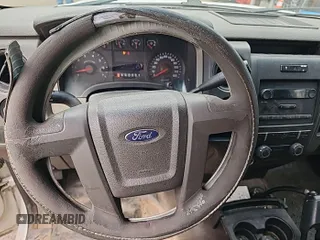 2009 Ford F-150 XL z VIN 1FTPF14V59KA70992, wystawiony jako IAAI lot #42737715 z przebiegiem 257 210 mil mil oraz . Historia ofert i sprzedaży dostępna na DreamBid. Obrazek 24.