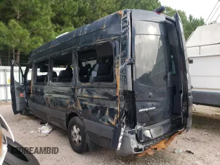 2016 Mercedes-Benz Sprinter with VIN 8BRPE8CD6GE125674, listed as a Copart auction lot 69031374 with Not Provided miles and Salvage Title. Bid and sale history available at DreamBid. Image 3.