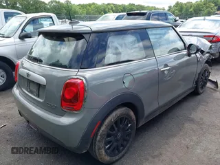 2015 MINI Hardtop with VIN WMWXM5C53FT973269, listed as a IAAI auction lot 42263552 with 133,627 mi miles and . Bid and sale history available at DreamBid. Image 4.
