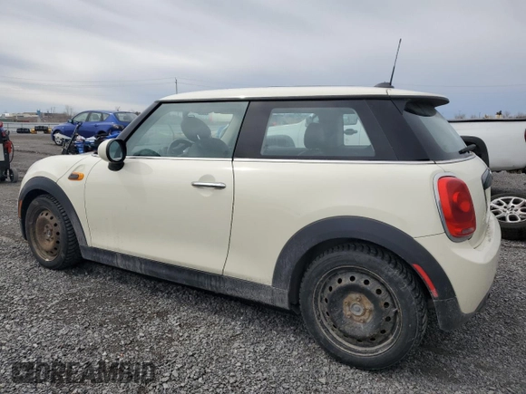 2016 MINI Hardtop with VIN WMWXP5C58G2D13732, listed as a Copart auction lot 53082215 with 283,481 mi miles and Clean Title. Bid and sale history available at DreamBid. Image 2.