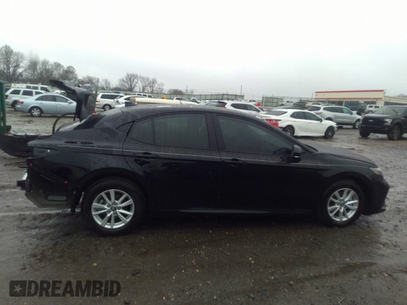 2025 Toyota Camry LE with VIN 4T1DAACK5SU060431, listed as a IAAI auction lot 41552223 with 2,490 mi miles and . Bid and sale history available at DreamBid. Image 14.