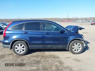 2008 Honda CR-V EX-L with VIN JHLRE48788C057125, listed as a IAAI auction lot 41759754 with 176,327 mi miles. Bid and sale history available at carsss.com. Image 13.