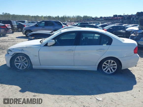 2009 BMW 3 Series 328i with VIN WBAPH575X9NM34039, listed as a IAAI auction lot 41853599 with 171,301 mi miles and . Bid and sale history available at DreamBid. Image 14.