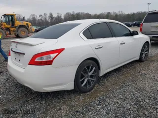 2011 Nissan Maxima 3.5 SV with VIN 1N4AA5APXBC807983, listed as a IAAI auction lot 41792799 with 140,074 mi miles. Bid and sale history available at carsss.com. Image 4.