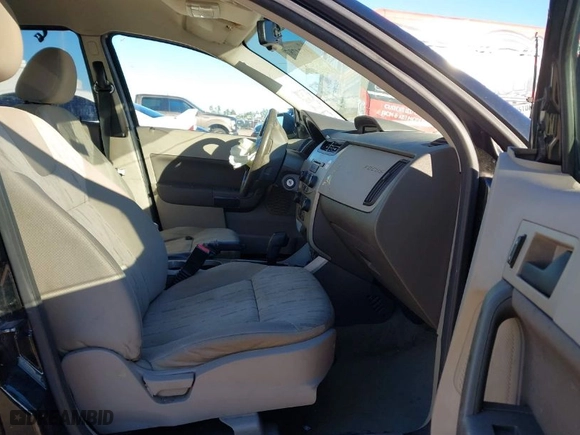 2008 Ford Focus SE with VIN 1FAHP35N48W207350, listed as a IAAI auction lot 41247871 with NaN miles. Bid and sale history available at carsss.com. Image 5.